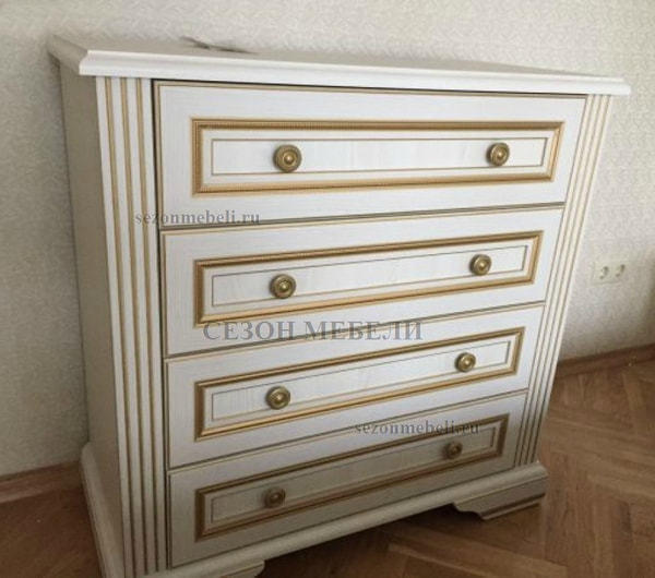   (White)  /  (,  6)