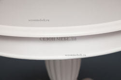   Meen () Ivory white ( ).  2